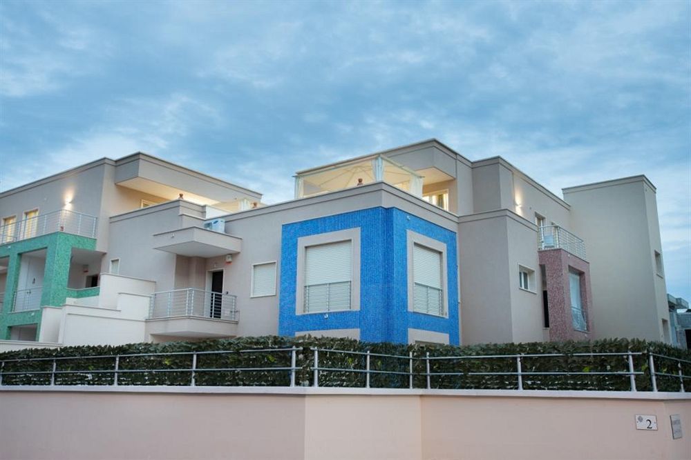 La Casa Del Turista Bed & Breakfast Gallipoli Exterior photo